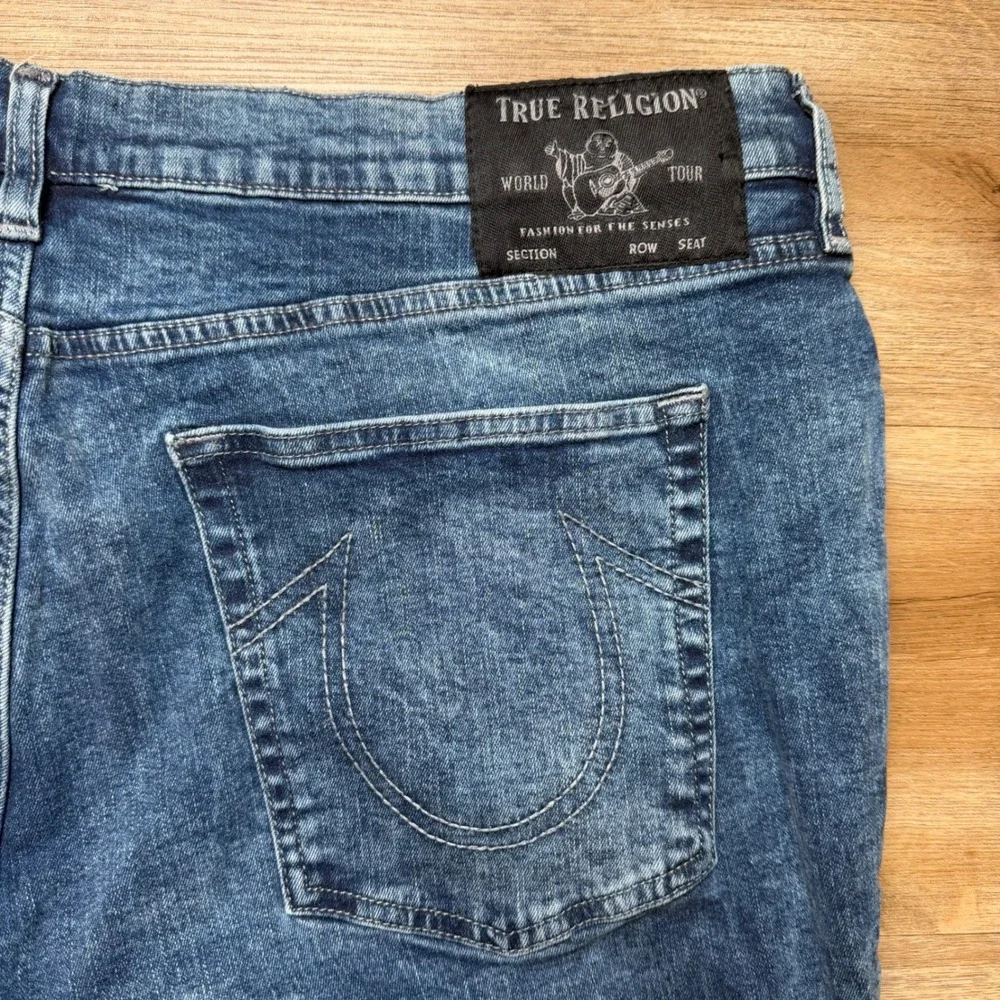 True Religion Rocco Jeans Mens 42x34 Blue Relaxed Skinny Stretch Denim Pants